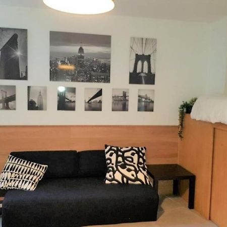 Tiny Apartment Триест Экстерьер фото